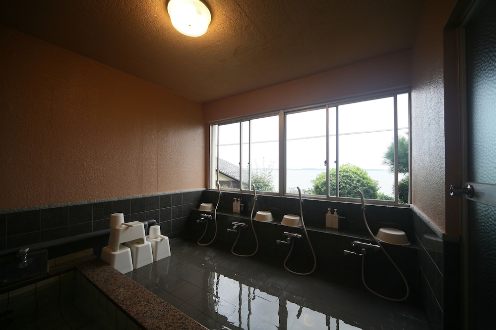 和室10畳 禁煙 バスルーム0 | 割烹旅館 琴水