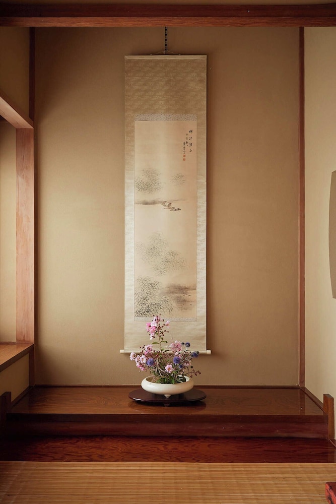 離れ和室8畳+次の間 禁煙 客室3 | 割烹旅館 琴水