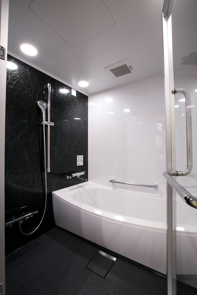 トリプルルーム バスルーム0 | 京都かまんざホテル