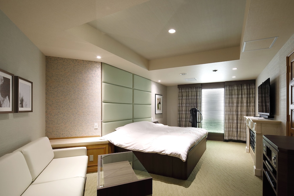 デラックス ダブルルーム 客室1 | ホテルバレンタイン東郷 - アダルトオンリー