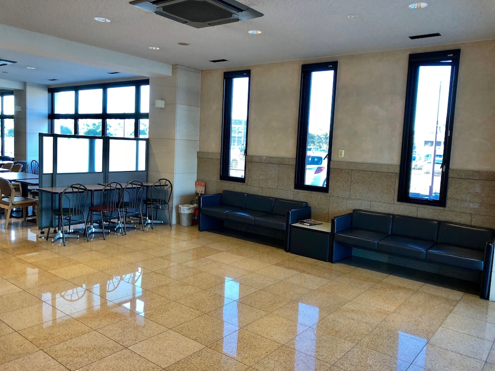 ロビーラウンジ1 | ビジネスホテル コスモイン ロビーラウンジ1 | ビジネスホテル コスモイン