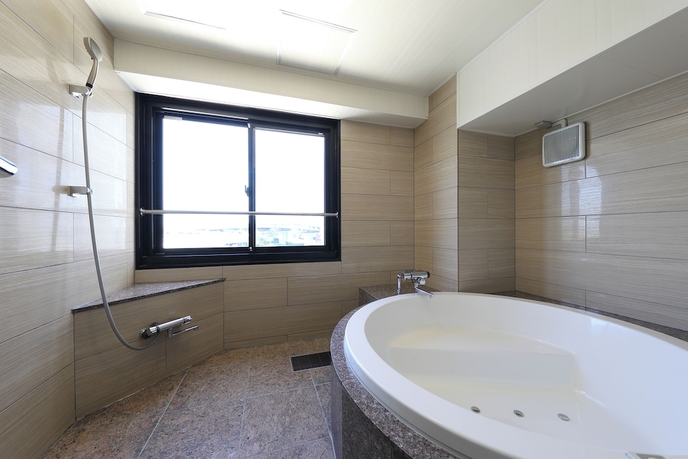 ダブルルーム 専用バスルーム付 喫煙 バスルーム1 | ホテルバレンタイン知立店 - 大人限定