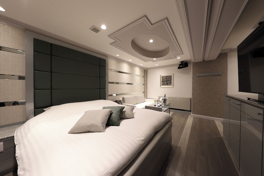 客室1 | ホテルバレンタイン知立店 - 大人限定