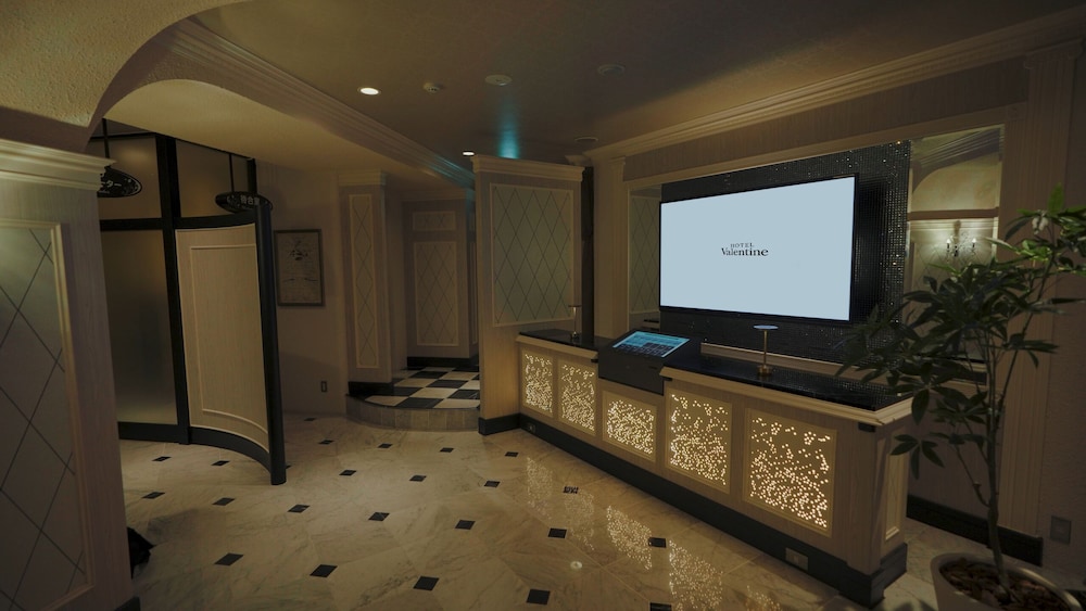 フロント1 | ホテルバレンタイン知立店 - 大人限定