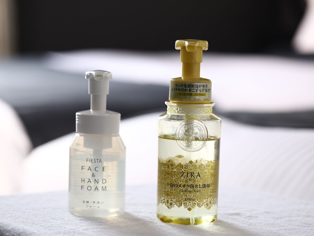 【禁煙】セミダブルルーム/ベッド幅140cm×1台/2名まで/12㎡ 客室14 | ホテルウィングインターナショナルセレクト大阪梅田