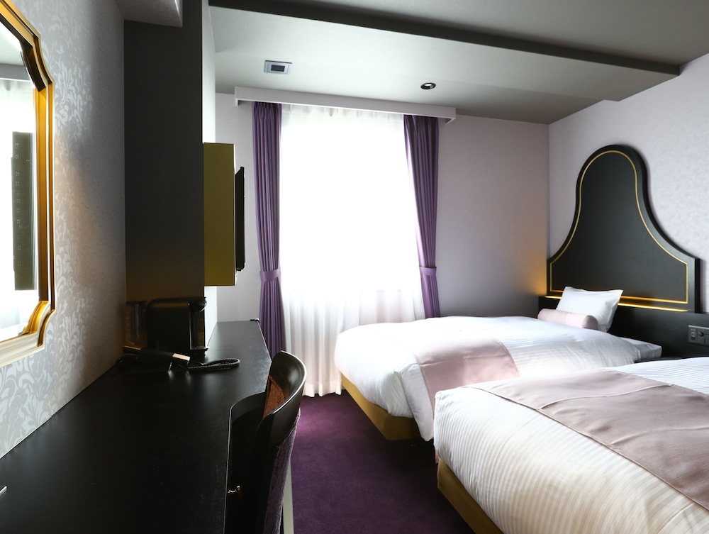 【禁煙】ツインルーム/ベッド幅120cm×2台/2名まで/19㎡ 客室29 | ホテルウィングインターナショナルセレクト大阪梅田