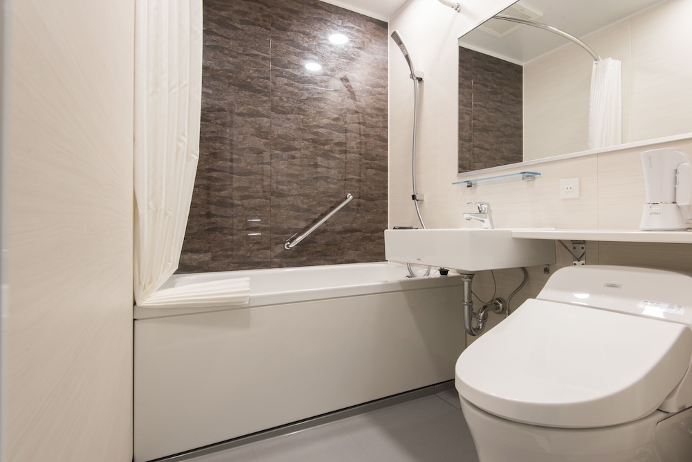 レジデンシャルツインルーム 禁煙 [洗濯乾燥機付] バスルーム0 | 東急ステイ博多