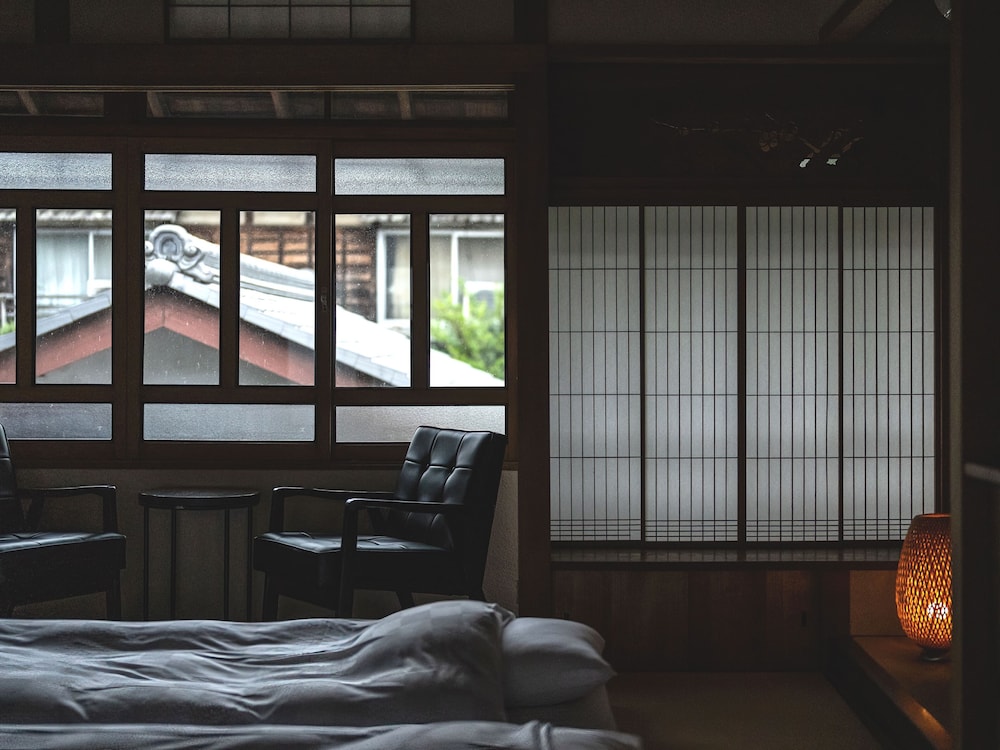 トラディショナル トリプルルーム 客室11 | 町家ホテルおやど baison