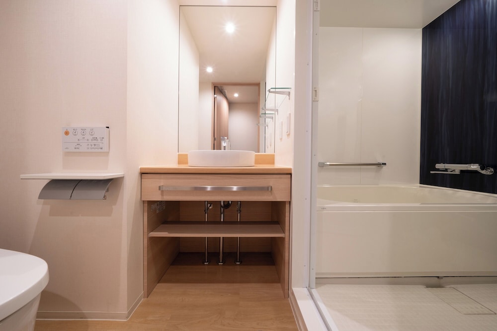 スタンダード ツインルーム バスルーム2 | ホテルビスタプレミオ京都 和邸