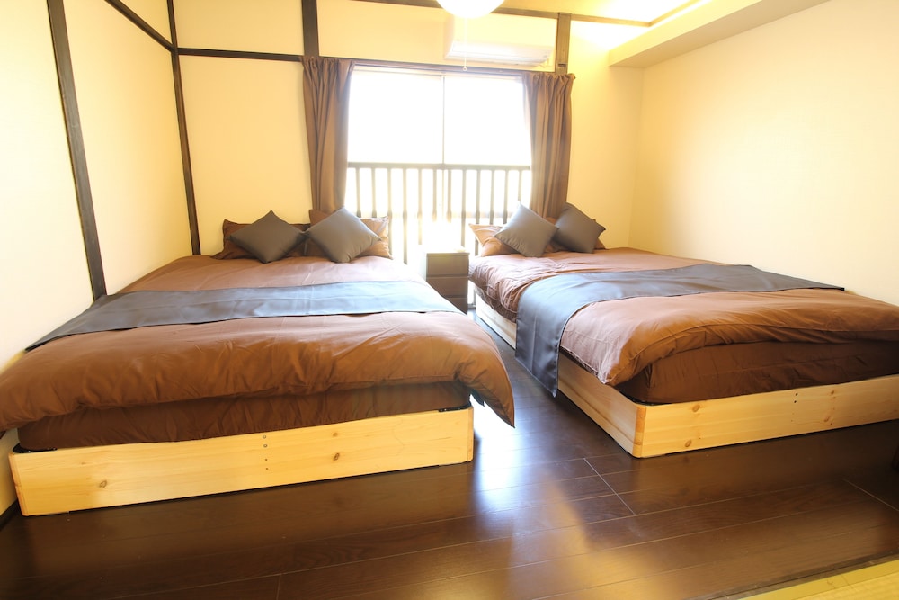 トラディショナル タウンホーム 客室3 | 京都 京椿