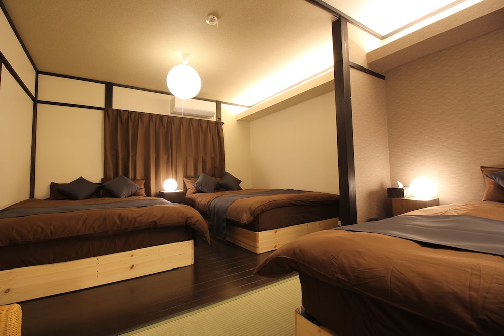 トラディショナル タウンホーム 客室7 | 京都 京椿