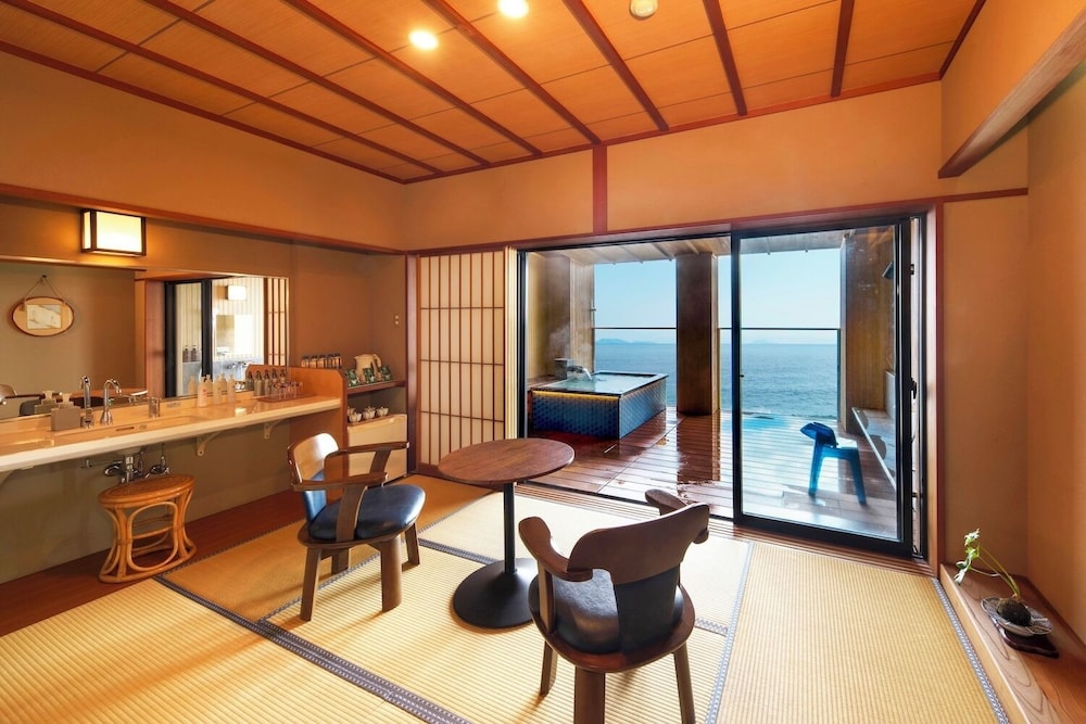 Ocean View Tenjinbara Room 客室2 | 石花海