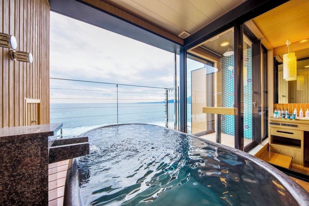 デラックス ルーム バスルーム0 | 石花海