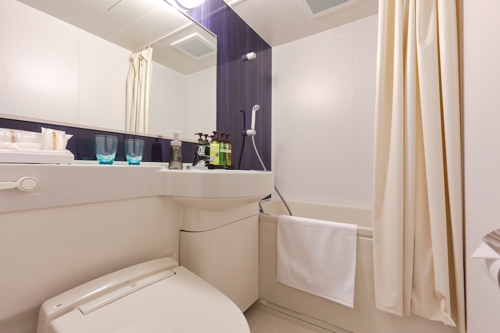 エコノミー ツインルーム 禁煙(連泊時の客室清掃はございません) バスルーム0 | Welina Hotel 道頓堀