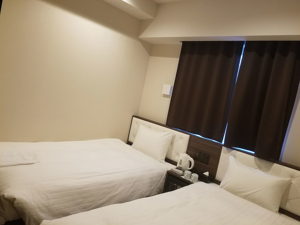 エコノミー ツインルーム 禁煙(連泊時の客室清掃はございません) | Welina Hotel 道頓堀