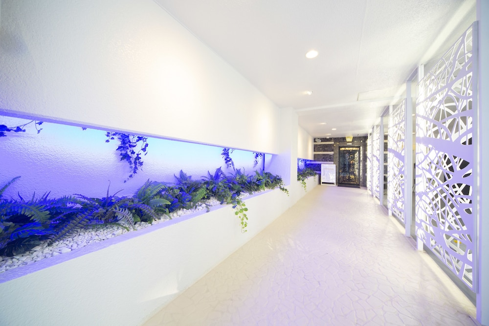 ロビー1 | HOTEL GRANHILL - 大人限定 ロビー1 | HOTEL GRANHILL - 大人限定