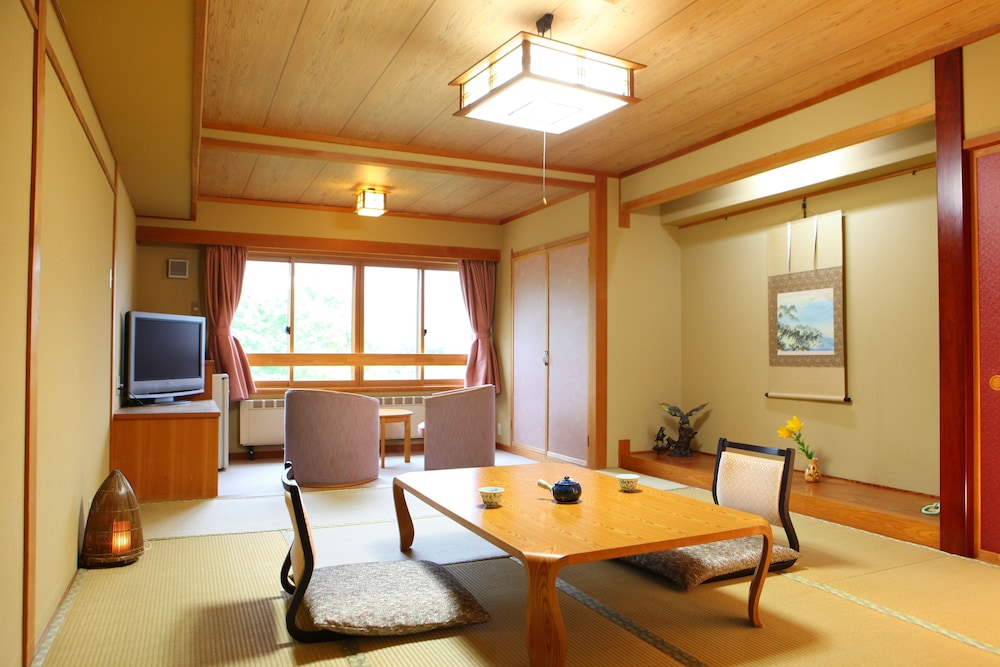 和洋室 スーペリアルーム 共用バスルーム | ホテル東館