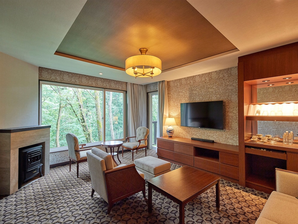 山の上スイート(ツイン) 禁煙 | ルグラン軽井沢ホテル & リゾート