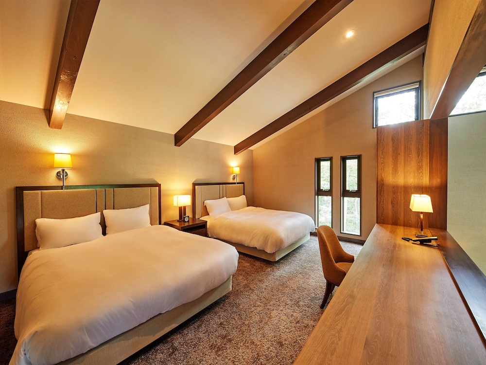 ヴィラスイート(ツイン+エキストラベッド) 禁煙 客室1 | ルグラン軽井沢ホテル & リゾート