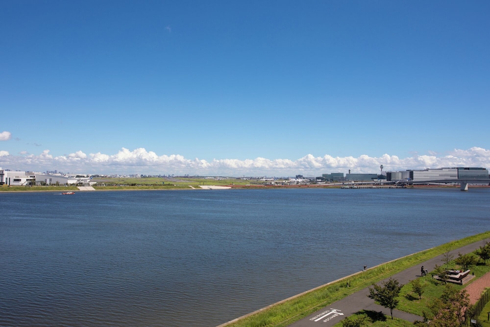 【禁煙】スタンダードツインルーム(空港側 3~4階) 客室1 | 川崎キングスカイフロント東急 REI ホテル