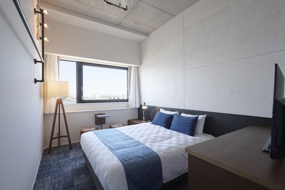 【禁煙】スーペリアクイーン(空港側 2階) | 川崎キングスカイフロント東急 REI ホテル