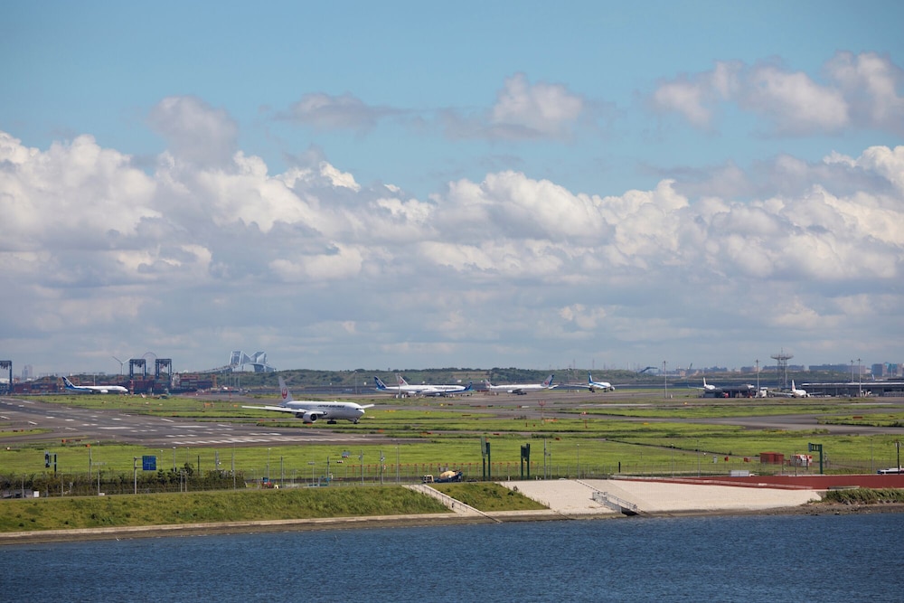 【禁煙】スタンダードツインルーム(空港側 3~4階) 部屋からの景観0 | 川崎キングスカイフロント東急 REI ホテル