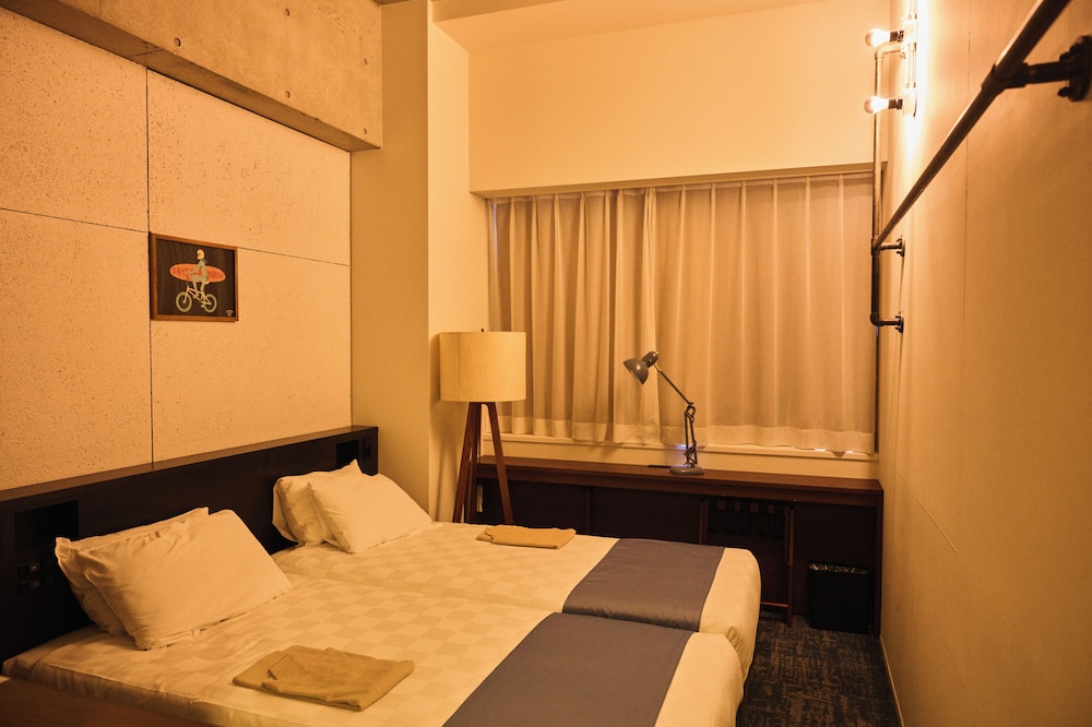 【禁煙】スタンダードツインルーム（空港側　3～4階） | The HOTEL Well-hub Haneda
