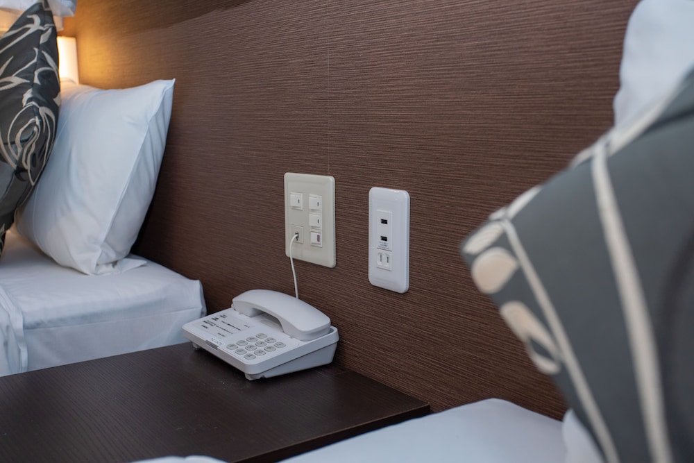 エコノミー ツインルーム 禁煙 客室の設備とサービス5 | ホテルアクシアイン大阪上本町