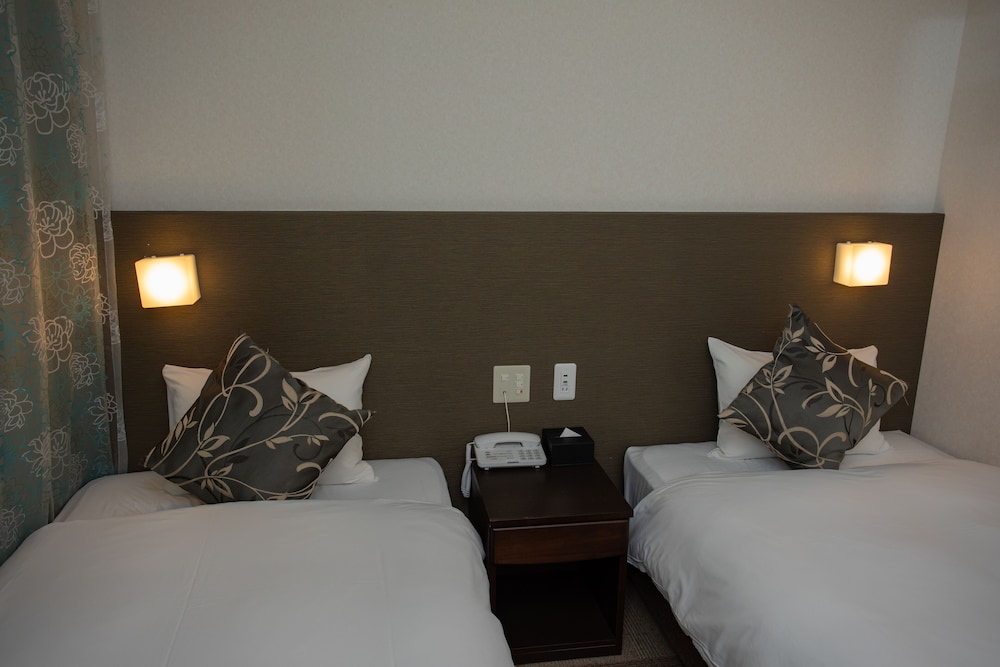 エコノミー ツインルーム 禁煙 客室3 | ホテルアクシアイン大阪上本町