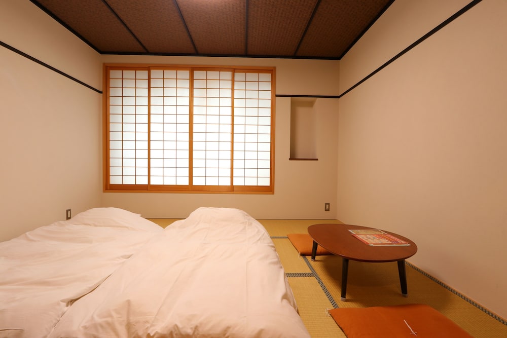 スタンダード トリプルルーム 禁煙 客室11 | 有馬小宿 八多屋