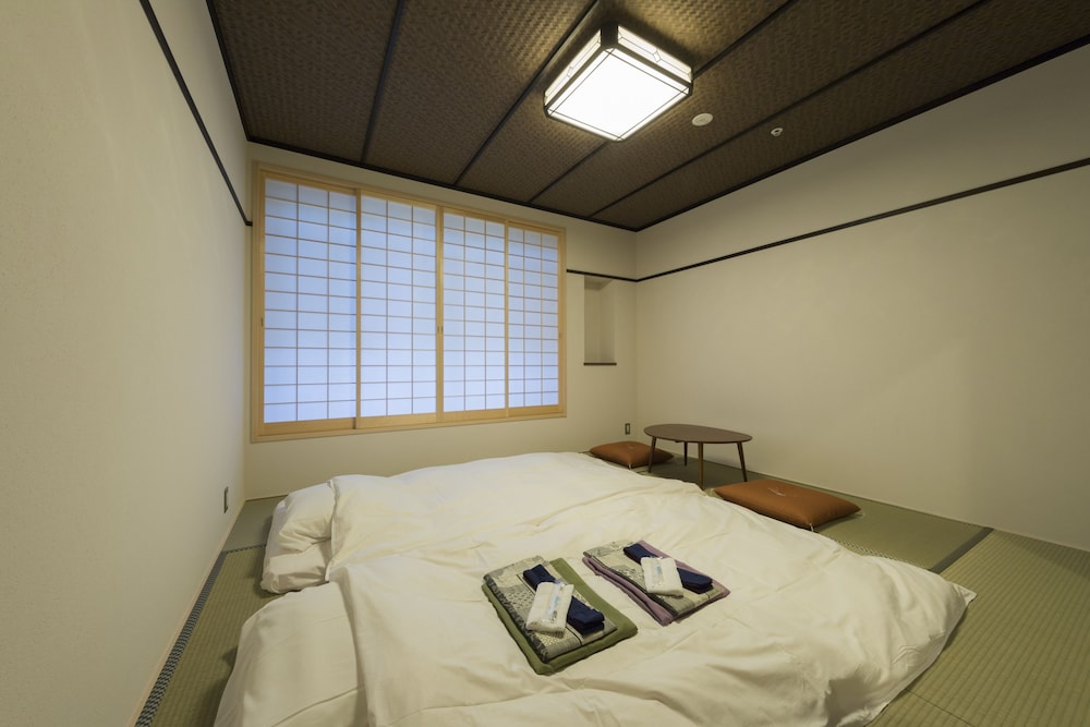 スタンダード トリプルルーム 禁煙 客室1 | 有馬小宿 八多屋