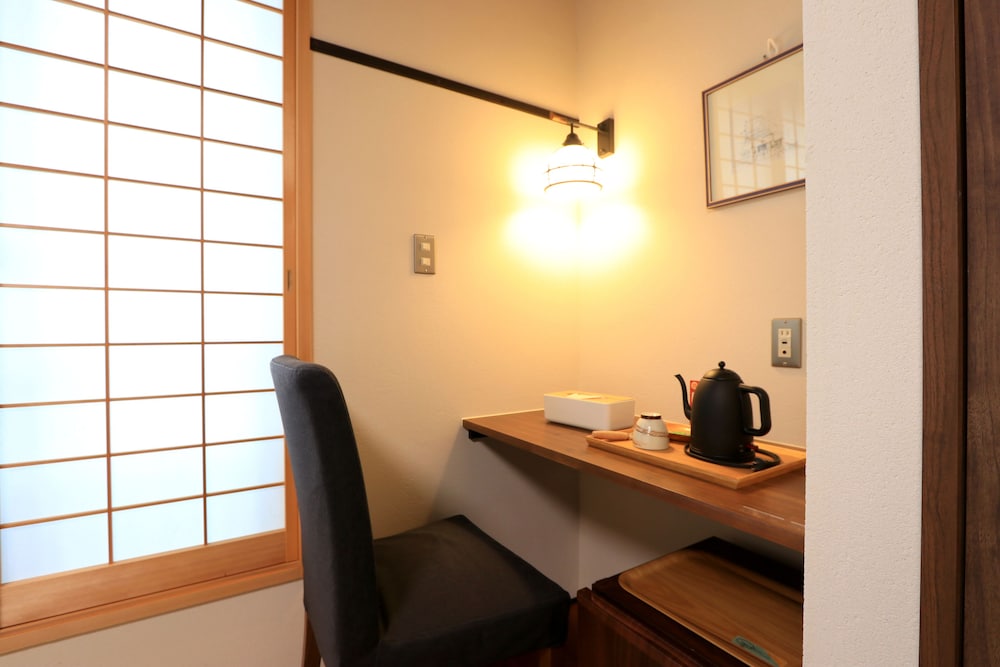 スタンダード トリプルルーム 禁煙 客室10 | 有馬小宿 八多屋