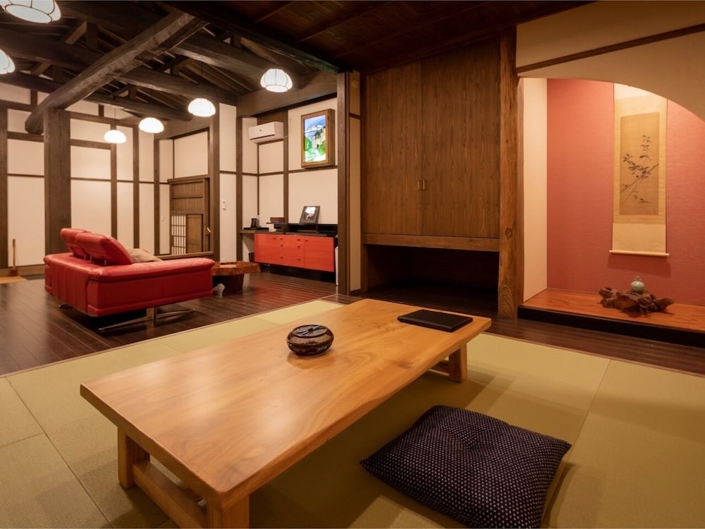 ラグジュアリー ルーム 2 ベッドルーム 禁煙 ガーデンビュー 客室8 | はなれの宿 千の森