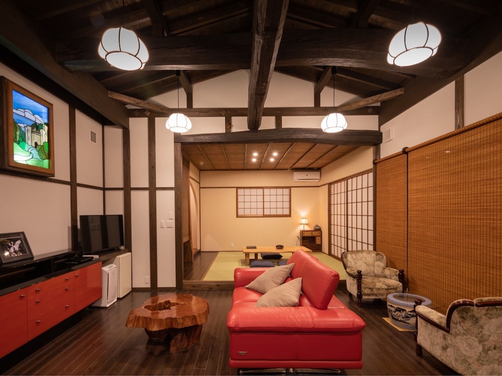 ラグジュアリー ルーム 2 ベッドルーム 禁煙 ガーデンビュー 客室9 | はなれの宿 千の森