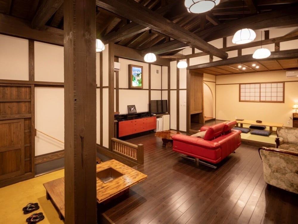 ラグジュアリー ルーム 2 ベッドルーム 禁煙 ガーデンビュー 客室5 | はなれの宿 千の森