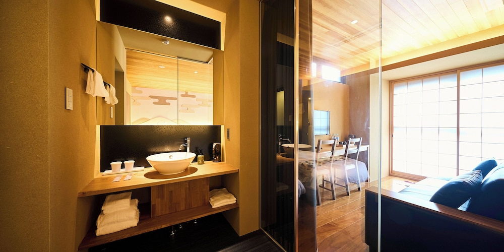 ファミリー ツインルーム 客室35 | 枳殻の杜(Kikoku no mori)