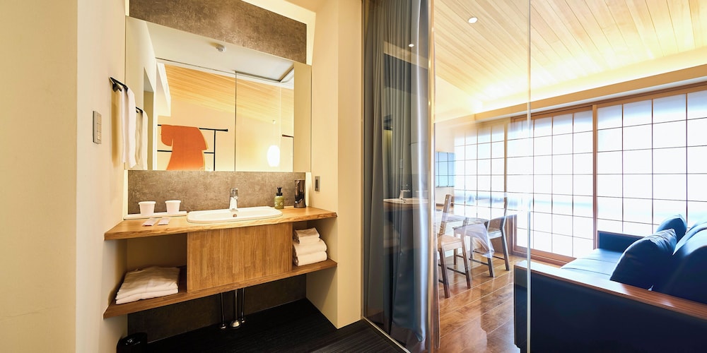 スタンダード ツインルーム 客室13 | 枳殻の杜（Kikoku no mori）