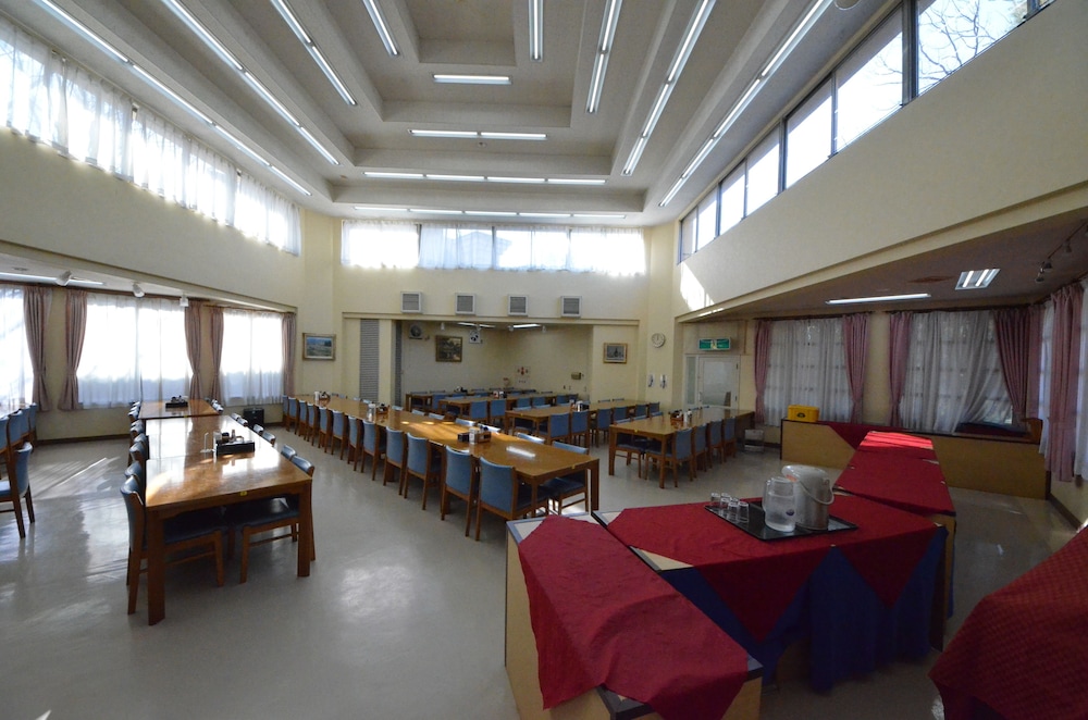 レストラン1 | フレンドシップハイツよしみ