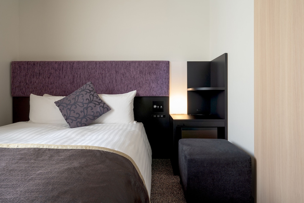 スタンダード ダブルルーム 禁煙 (2名様用) [18平米] 客室1 | ホテルビスタ広島