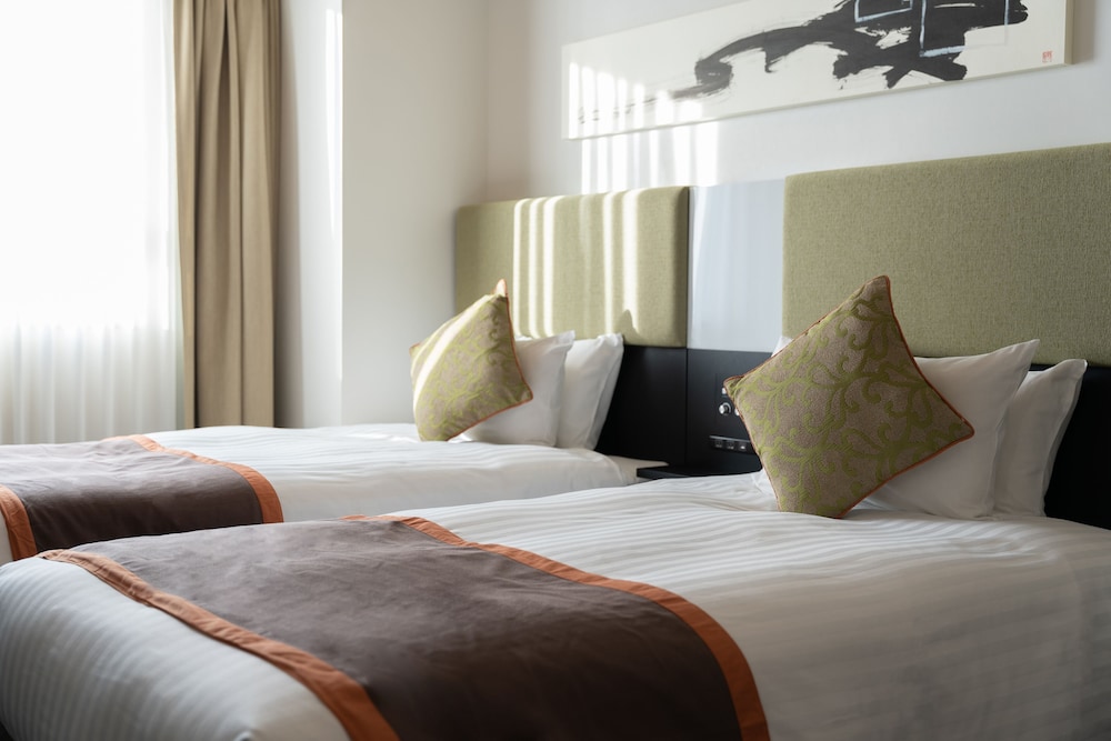 スーペリア ツインルーム 禁煙 (2名様用) [マイクロバブルトルネードジェットバス付] [27 平米] 客室1 | ホテルビスタ広島