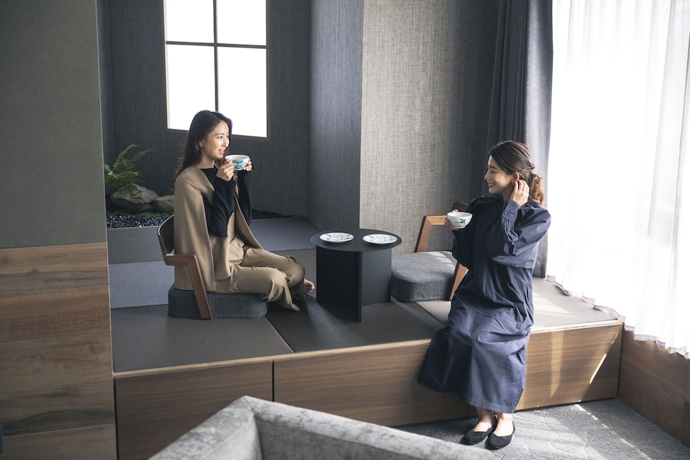 [Corner Suite] with tatami space-Zen Nook- (70㎡) 禁煙 客室7 | ロイヤルチェスターナガサキ ホテルアンドリトリート