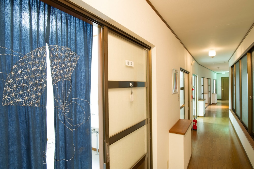 廊下1 | 駅前山小屋 A-yard 廊下1 | 駅前山小屋 A-yard