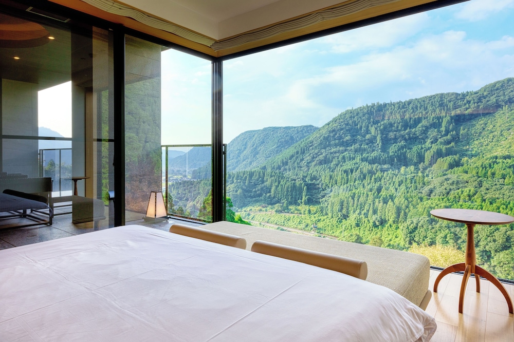 [温泉露天風呂付・別邸 鶯宿和洋室] (スイート) [禁煙] 客室4 | 奥日田温泉 うめひびき