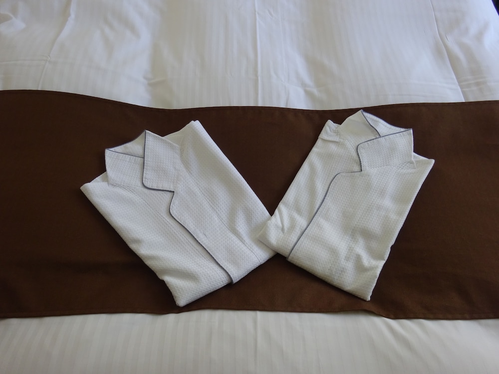 ダブルルーム 喫煙可 客室の設備とサービス0 | かごしま第一ホテル鴨池店