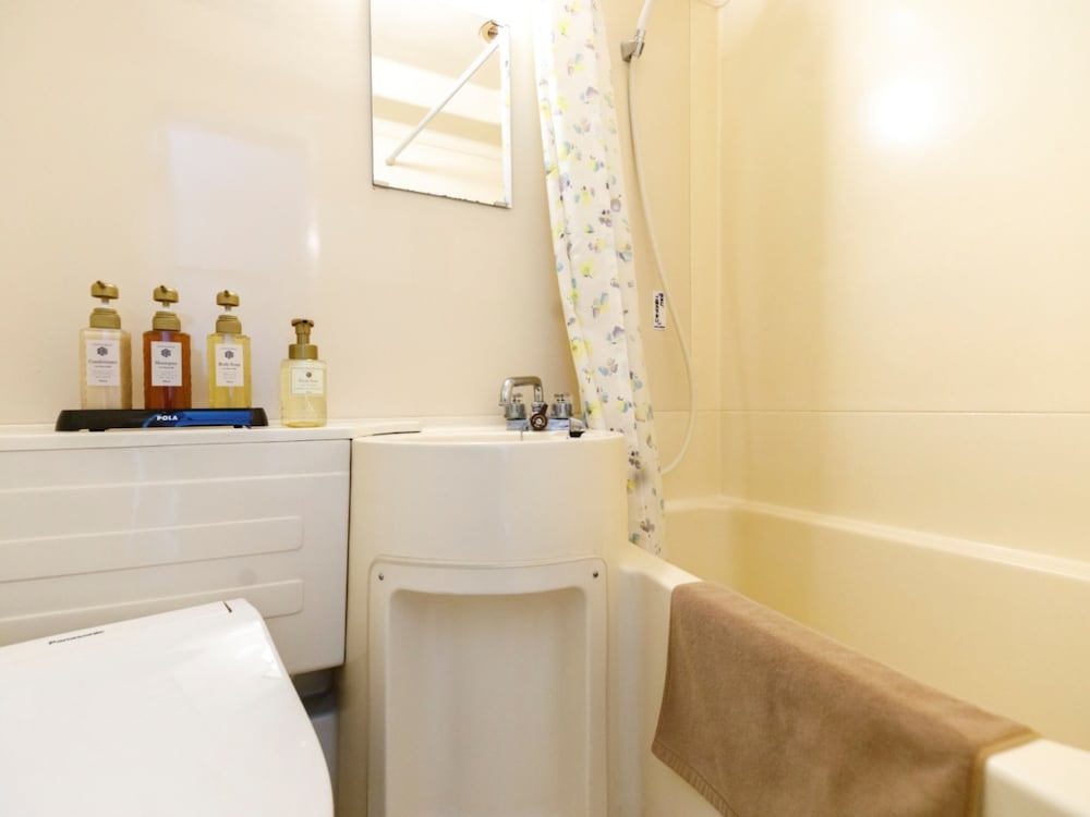 スタンダード ツインルーム 喫煙可 : タバコ ○ バスルーム0 | 宮崎ライオンズホテル