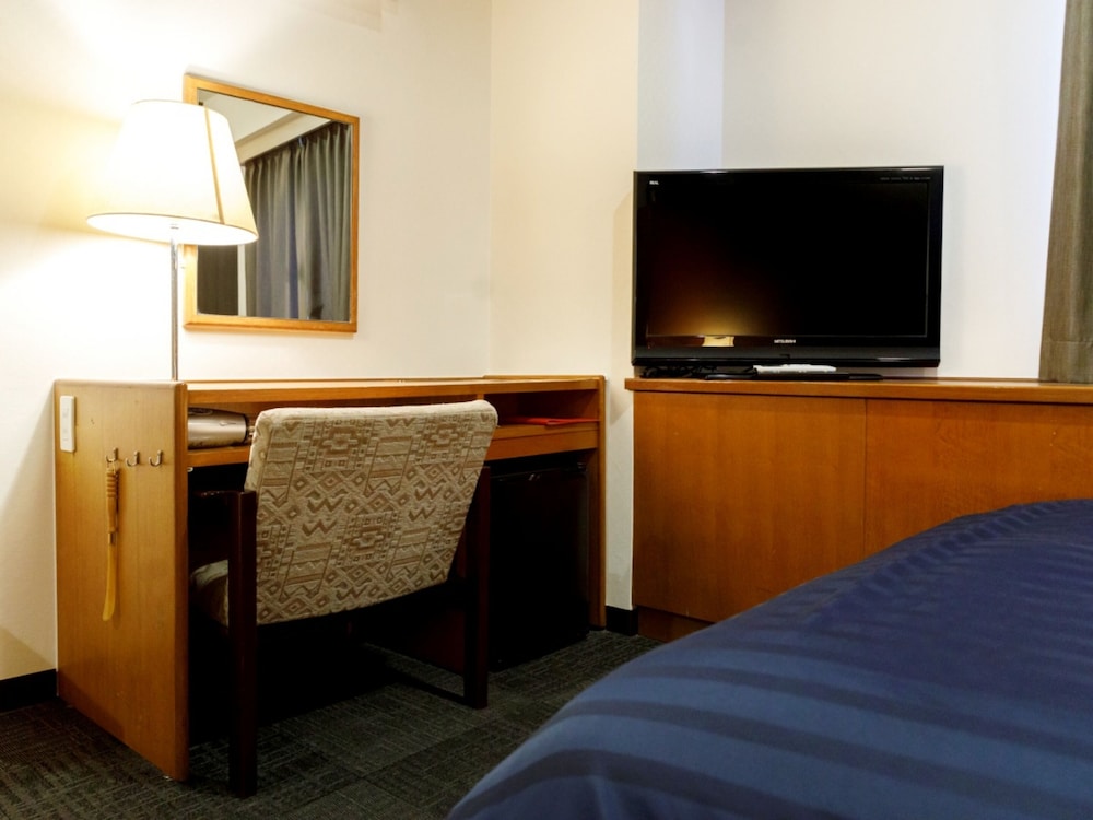 ダブルルーム 喫煙可 : タバコ ○ 客室3 | 宮崎ライオンズホテル