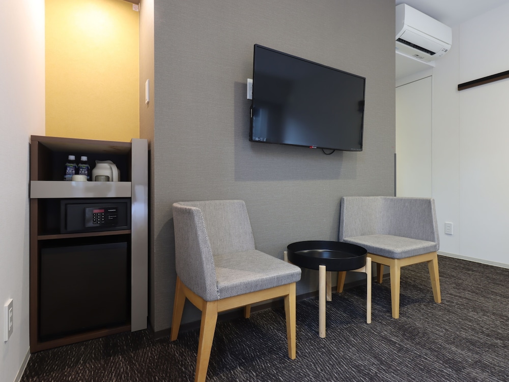 ツインルーム バリアフリー 客室1 | ホテル エムズ・エスト京都駅南