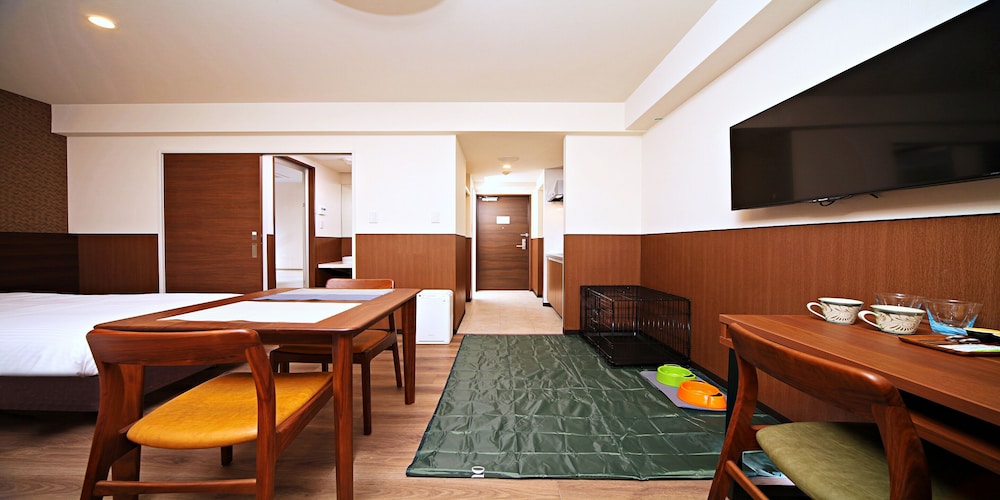 ツインルーム 2 ベッドルーム 禁煙 (3nd Floor ペット1匹のみ同伴可) 客室0 | スマートコンド泊