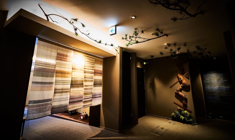 内部エントランス1 | 京都アートステイ西陣捨松