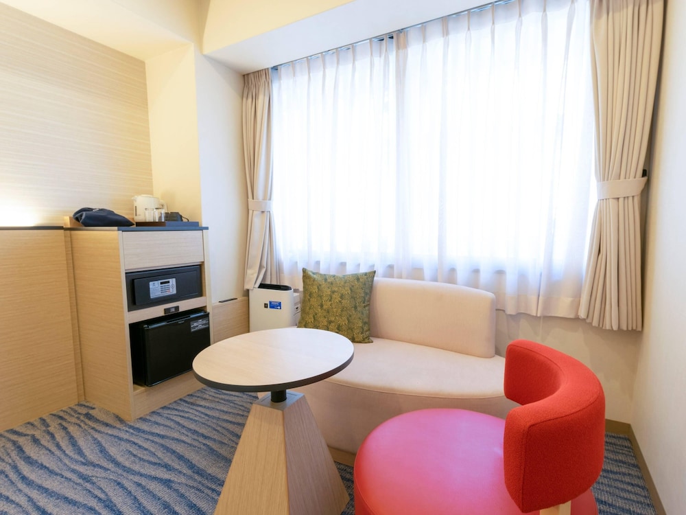 ルーム シングルベッド 2 台 禁煙 客室6 | コンフォートイン京都四条烏丸